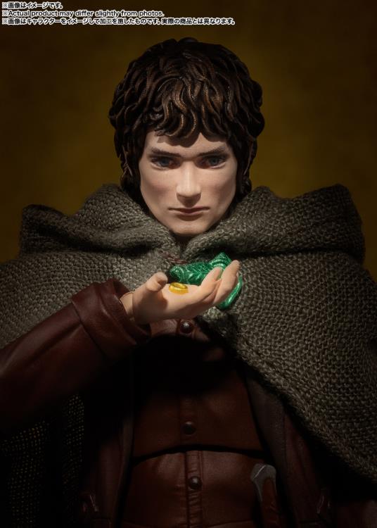 S.H.Figuarts - The Lord of the Rings: The Fellowship of the Ring - Frodo Baggins & Gollum Action Figure Set
