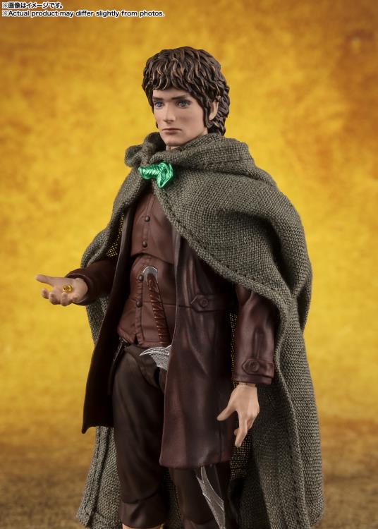 S.H.Figuarts - The Lord of the Rings: The Fellowship of the Ring - Frodo Baggins & Gollum Action Figure Set
