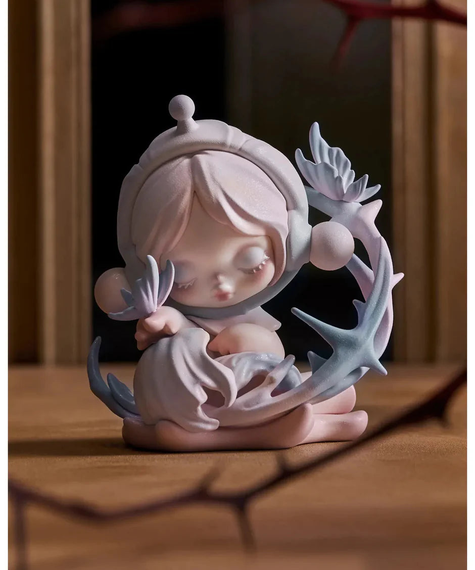 POP MART: SKULLPANDA The Paradox Series Figure