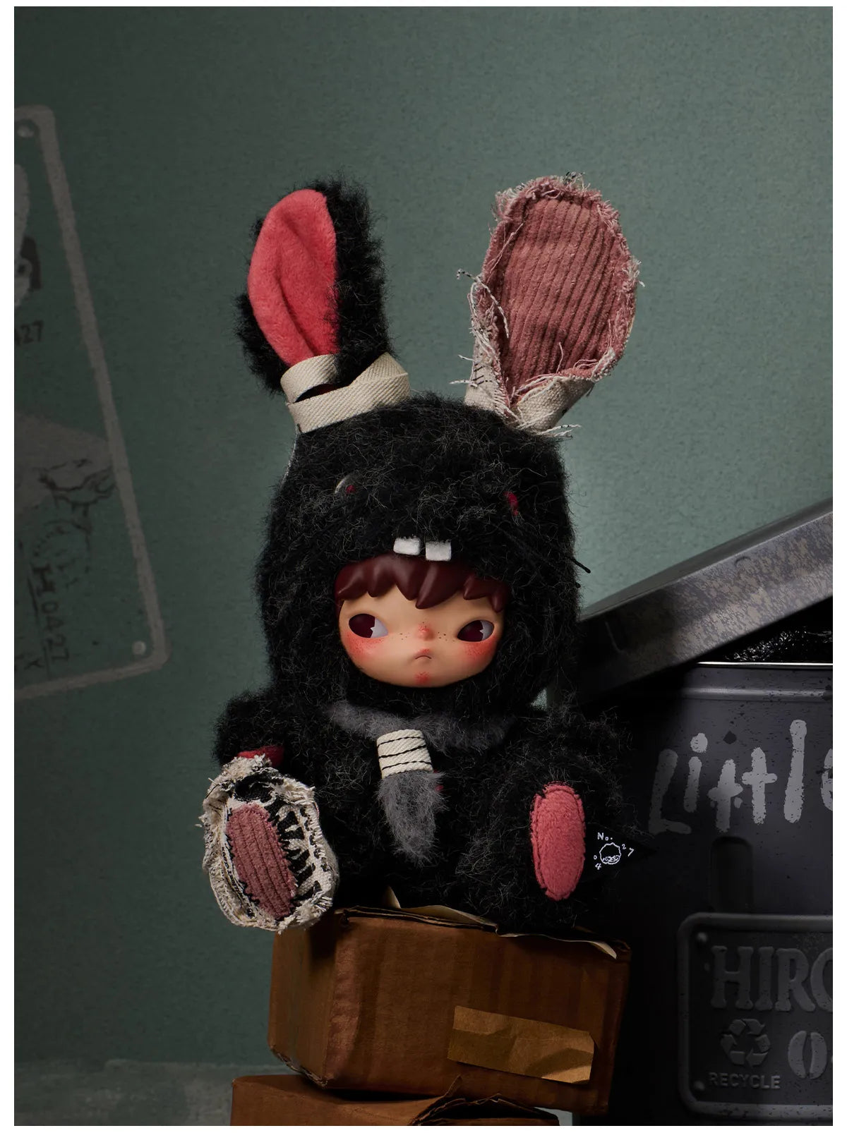 POP MART: Hirono Little Hare Plush Doll Pendant