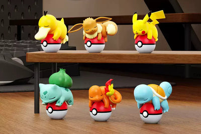 Pokémon: Luminous Poké Ball Series Mini Figurine