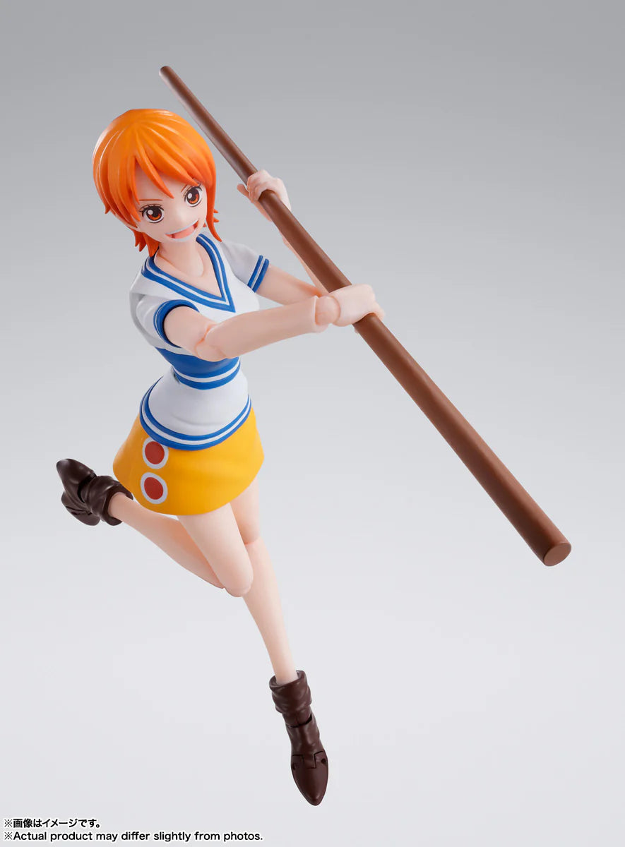 S.H.Figuarts - One Piece: Nami (Romance Dawn)
