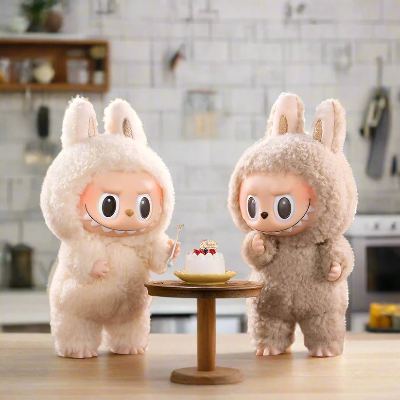 POPMART: Labubu - THE MONSTERS: Exciting Macaron Plush Keyring