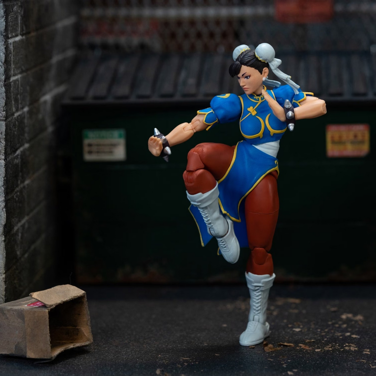 Street Fighter II: Chun-Li 6 Inch Figure
